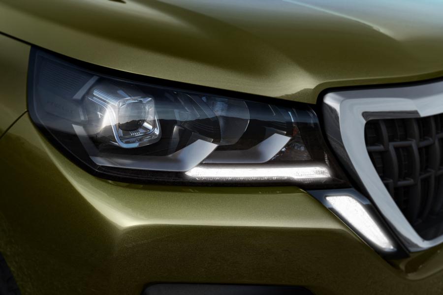 Детали экстерьера Peugeot Landtrek Multipurpose Double Cab 2020 года  (фото 2 из 23)